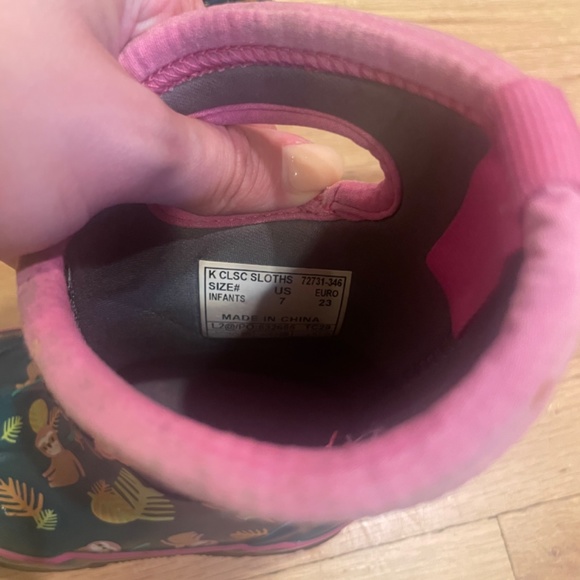 Toddler Neo Classic Insulated Bogs - Picture 2 of 3